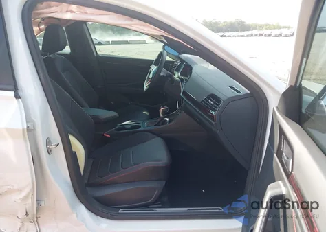 2024 Volkswagen Jetta Gli 2.0T Autobahn z USA, uszkodzony, nr VIN 3VW2T7BU0RM086183